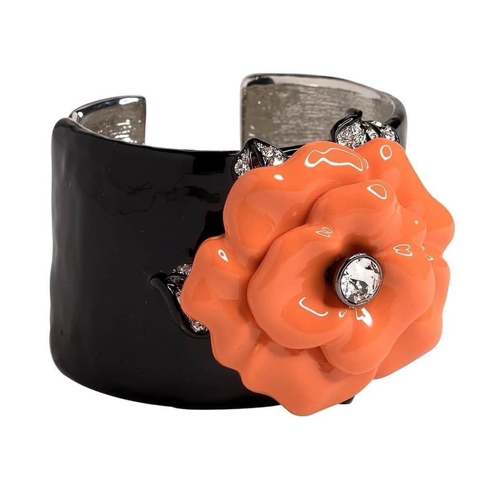 KENNETH JAY LANE, BLACK‎ ENAMEL CUFF WITH CORAL FLOWER ACCENT